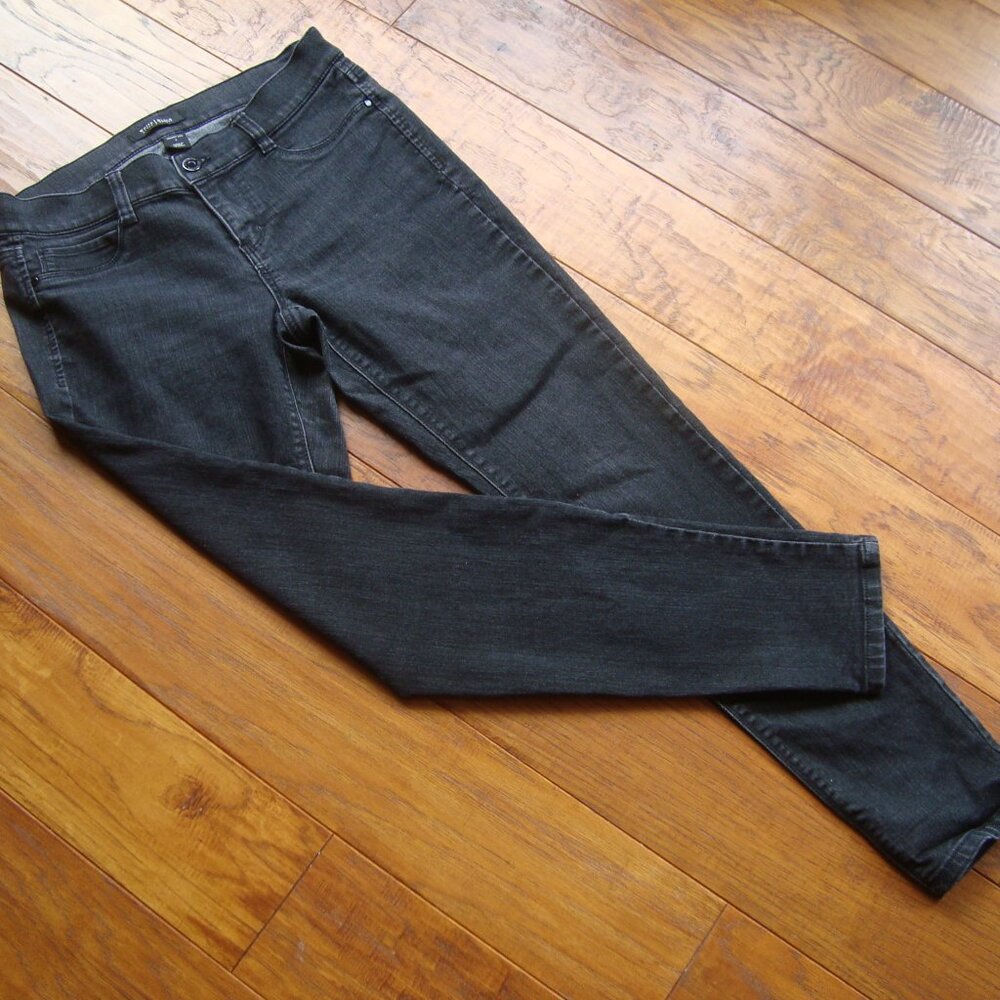 White House Black Market Jeans Skinny Leg Black sz S
